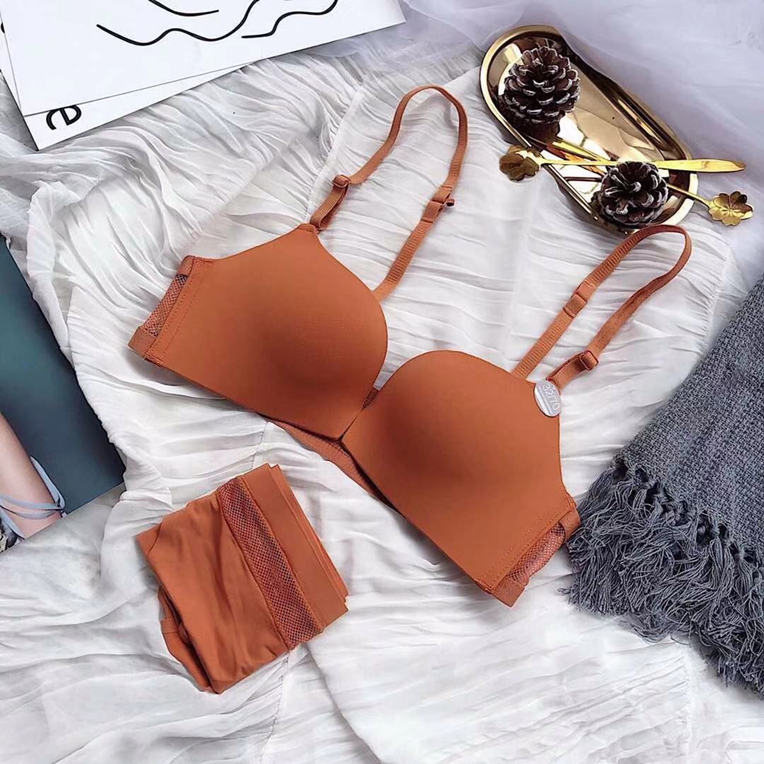 Invisible front button bra set