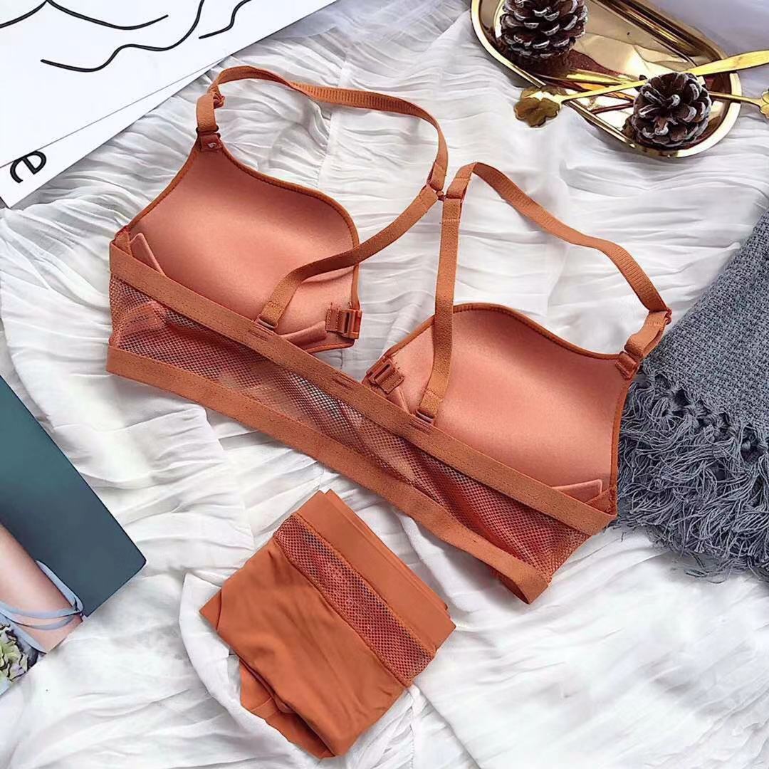 Invisible front button bra set