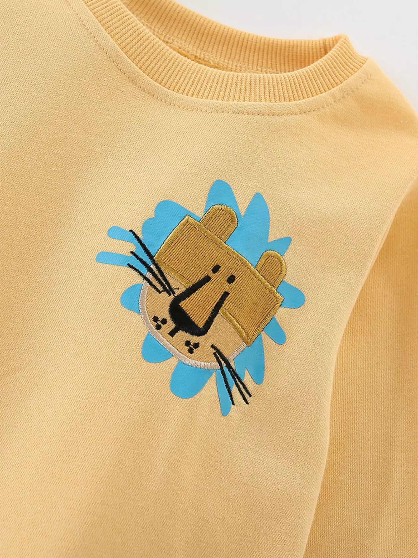 413d8115ca9e46b0ab1eab105a829bd5-Max-Origin