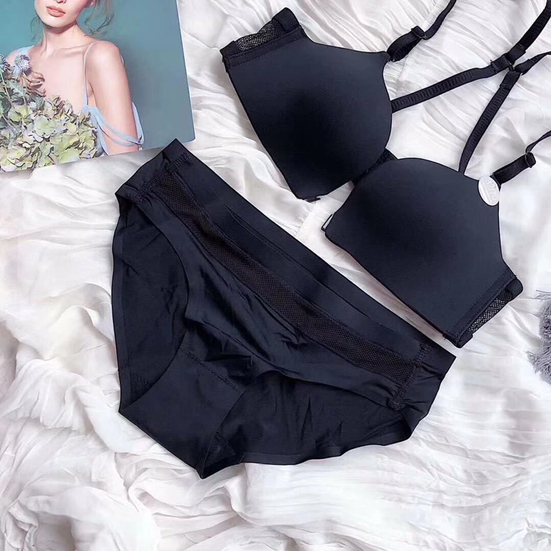 Invisible front button bra set