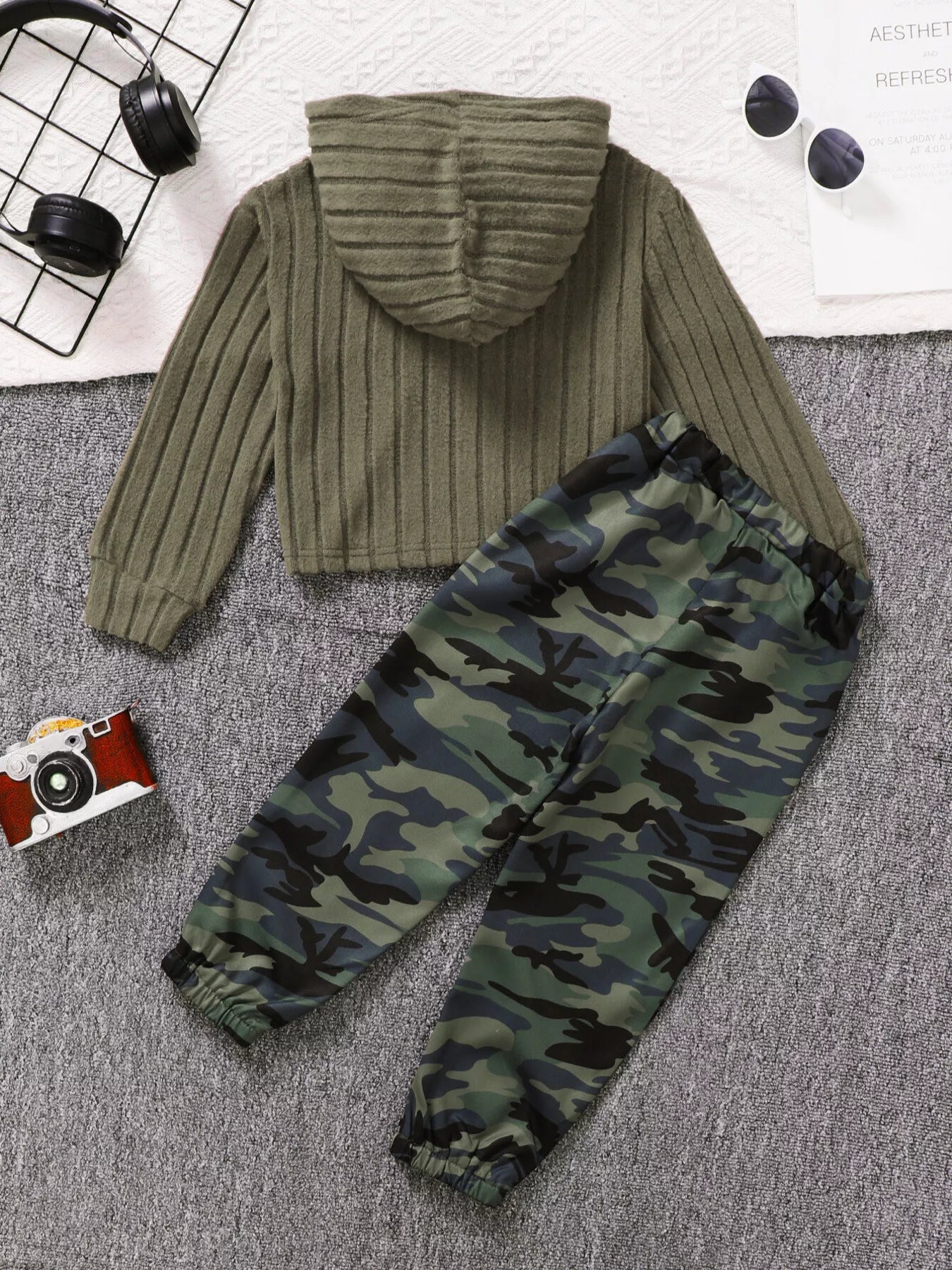 c64a879be910421fb21f1bf360bcb838-Max-Origin